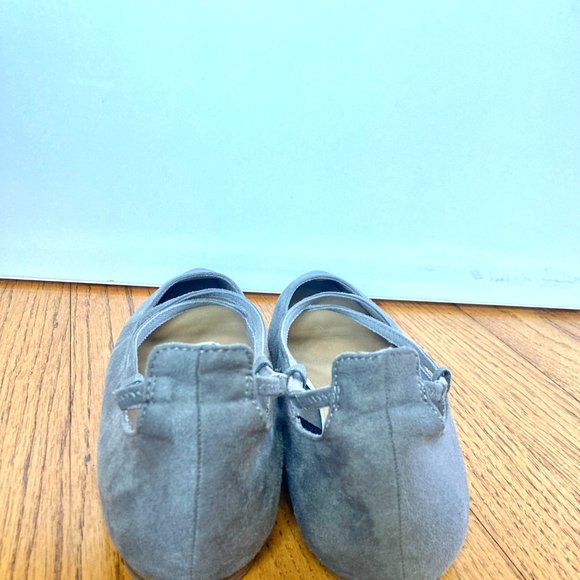 GAP faux suede flats - Picture 9 of 11